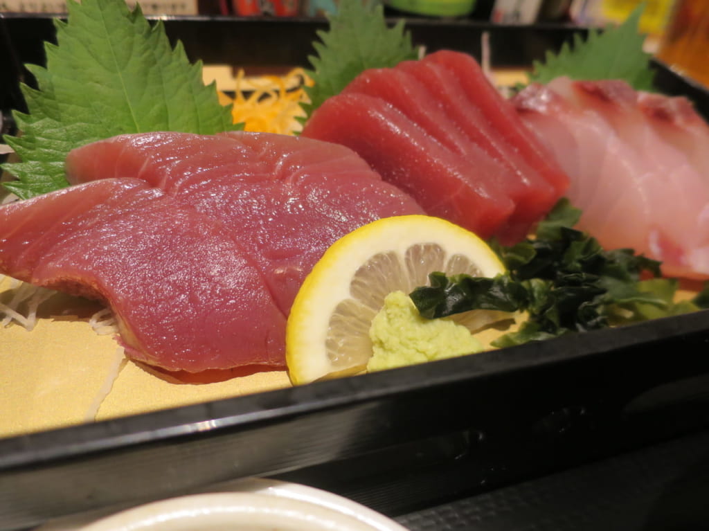 豊洲市場さかな酒場 魚星　刺身定食