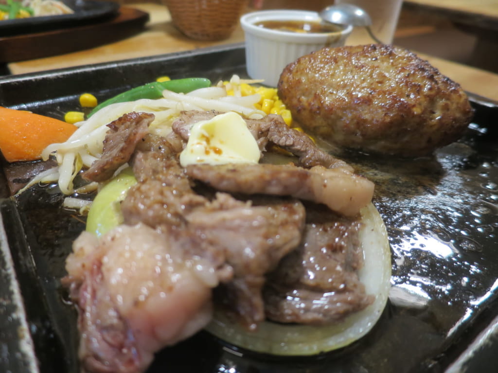 B&M151Aステーキ＆ハンバーグ