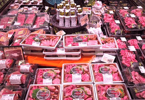 ライフ大井町トラックス店